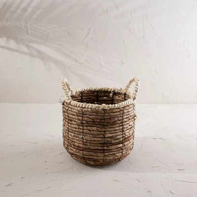 Wrapped Rim Basket Banana Leaf, Corn Husk & Metal - Foreside Home & Garden 1 Wrapped Rim Basket Banana Leaf, Corn Husk & Metal - Foreside Home & Garden