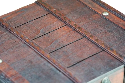 Brynnberg 9,4"x8,3"x7,1" Wooden Padlock Pirate Treasure Chest Storage Box - Handmade, Vintage 5 Brynnberg 9,4"x8,3"x7,1" Wooden Padlock Pirate Treasure Chest Storage Box - Handmade, Vintage - Image 5