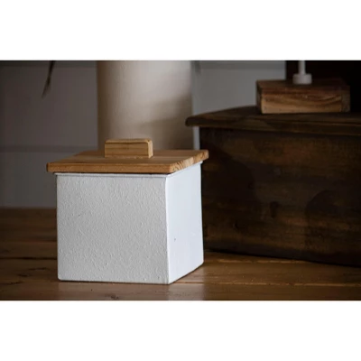 White Enamel Metal Lidded Decorative Storage Canister - Foreside Home & Garden 8 White Enamel Metal Lidded Decorative Storage Canister - Foreside Home & Garden - Image 8