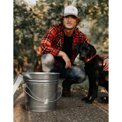 Behrens 6gal Embossed "Feed & Seed" Galvanized Steel Locking Lid Storage Can Silver 2 Behrens 6gal Embossed "Feed & Seed" Galvanized Steel Locking Lid Storage Can Silver - Image 2