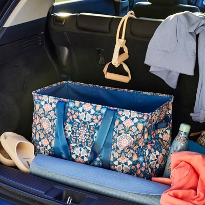 Vera Bradley Large Car Tote 2 Vera Bradley Large Car Tote - Image 2